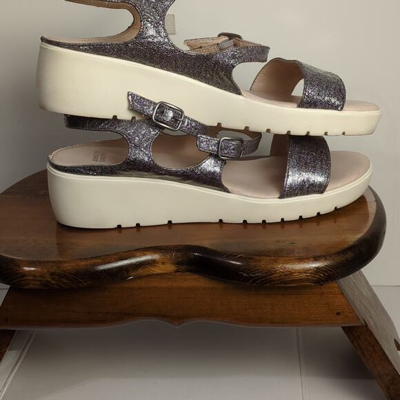 Ladies Johnston & Murphy "Clara" Pewter Leather Sandal 9.5 EUC - Picture 7 of 11